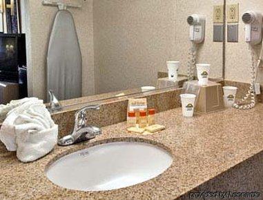 Days Inn By Wyndham Richmond Hill/Savannah Ruang foto